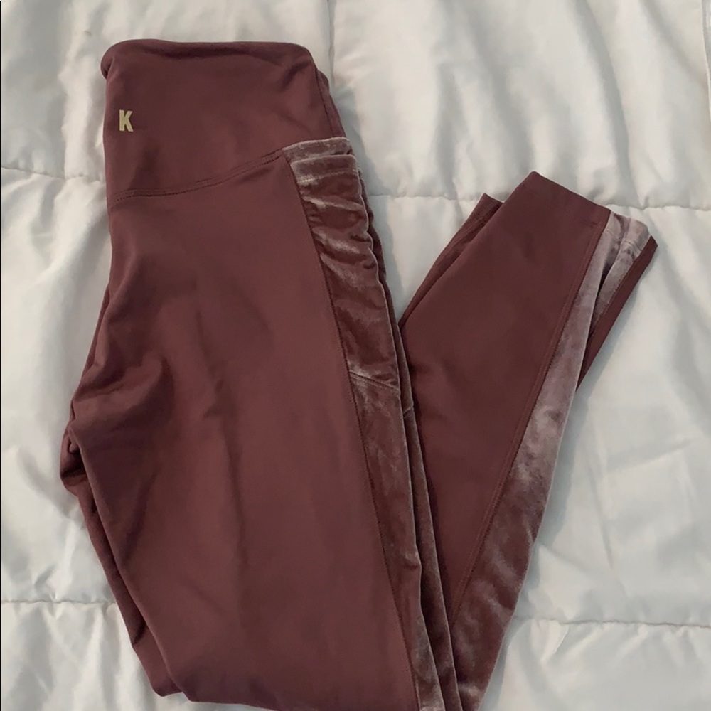 NWOT VS leggings